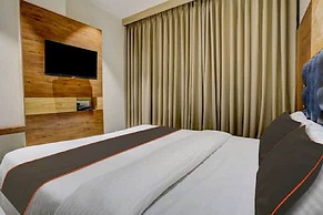 Hotel SR Inn