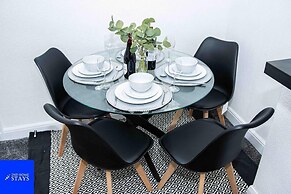 Stoke Retreat - Spacious 3 Bedroom House