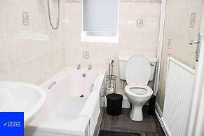 Stoke Retreat - Spacious 3 Bedroom House