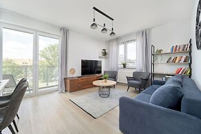 Amazing Apartment for 6 by Renters