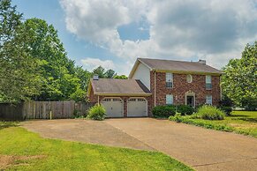 Smyrna Home w/ Private Yard: 25 Mi to Nashville!