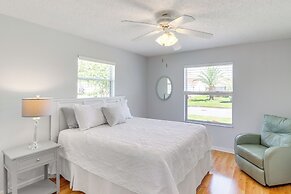 Bright Home in The Villages w/ Lanai & Gas Grill!