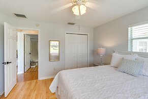 Lanai & Gas Grill: Bright Home in The Villages!