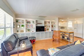 Lanai & Gas Grill: Bright Home in The Villages!