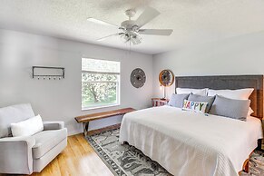 Lanai & Gas Grill: Bright Home in The Villages!