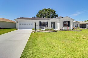 Lanai & Gas Grill: Bright Home in The Villages!