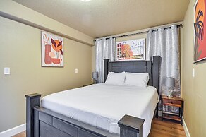 Portland Area Group Getaway: Hot Tub & Views!