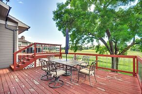 Portland Area Group Getaway: Hot Tub & Views!