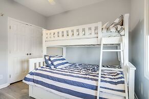 Ocean City Condo w/ Pool & Private Beach Access