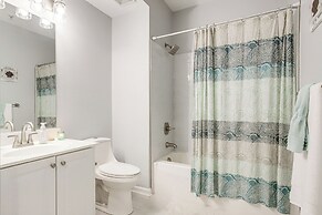 Ocean City Condo w/ Pool & Private Beach Access