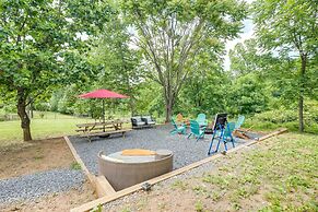 Front Royal Retreat on 3 Acres w/ Mtn Views!