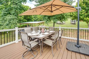 Front Royal Retreat on 3 Acres w/ Mtn Views!