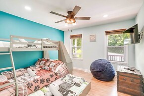 Front Royal Retreat on 3 Acres w/ Mtn Views!