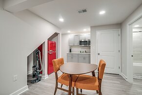 Quaint Stafford Apartment w/ Electric Fireplace!