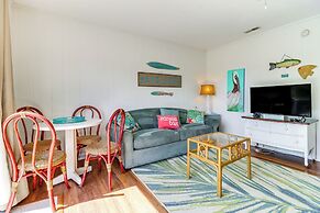 Oak Island Condo w/ Ocean View: Steps to Beach!