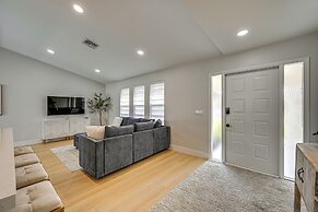 Chic Naples Home w/ Pool & Hot Tub, 4 Mi to Beach!