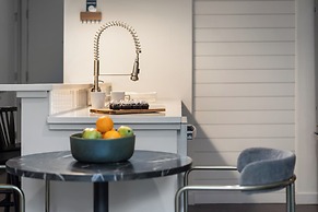 Luxury Apartments by Hyatus at The Asher