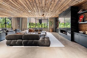 Luxury Apartments by Hyatus at The Asher