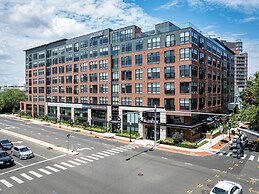 Luxury Apartments by Hyatus at The Asher