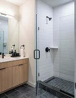 Luxury Apartments by Hyatus at The Asher