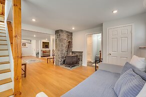 Cozy Home on 10 Acres: 'yellowstone in Vermont'