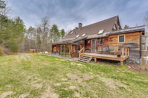 Cozy Home on 10 Acres: 'yellowstone in Vermont'