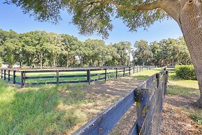 Ocala Tiny Home on 10-acre Farm Near Wec!