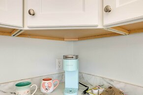 Ocala Tiny Home on 10-acre Farm Near Wec!