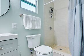 Modern Tampa Apartment ~ 3 Mi to Busch Gardens!