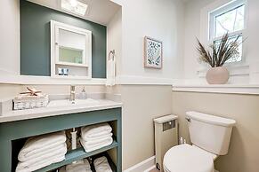 Helena Apartment w/ Patio < 1 Mi to Downtown!