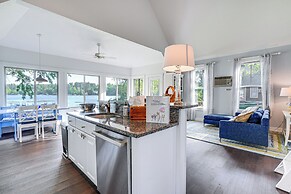 Waterfront Cottage in Summer Village w/ Grill