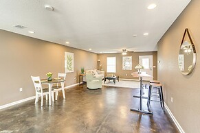 Quaint Pocahontas Townhome, Central Location!