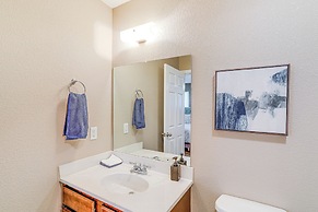 Quaint Pocahontas Townhome, Central Location!