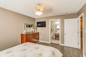 Quaint Pocahontas Townhome, Central Location!