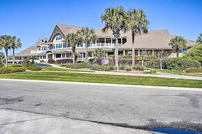 Seabrook Island Villa w/ Patio < 1 Mi to Beach!