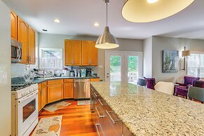 Point of Rocks Vacation Rental w/ Community Pool!