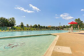 Point of Rocks Vacation Rental w/ Community Pool!