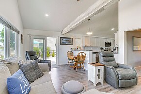 Waterfront w/ Boat Dock: Retreat on Indian Lake