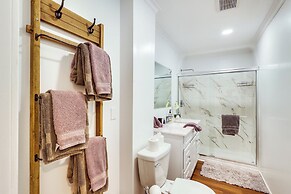 Cozy Mountain Cabin in Big Bear Lake w/ Hot Tub!