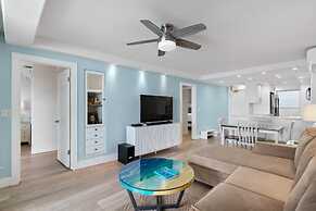 Royal Mauian, #511 2 Bedroom Condo by RedAwning