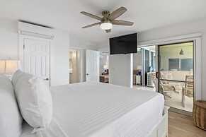 Royal Mauian, #511 2 Bedroom Condo by RedAwning