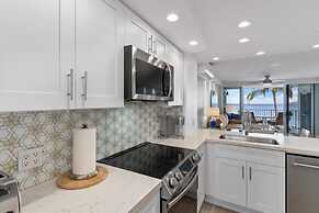 Royal Mauian, #511 2 Bedroom Condo by RedAwning