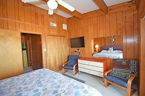 Sea Edge 3 3 Bedroom Townhouse by RedAwning