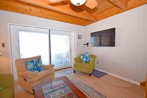 Sea Edge 3 3 Bedroom Townhouse by RedAwning