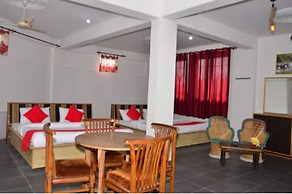 Goroomgo Hotel Aqua Waterfall Dharamsala