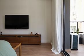 Hestia at Palermo Hollywood Studio