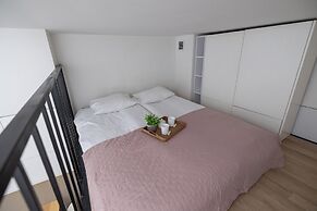 Studio With A/C Kazimierz by Renters