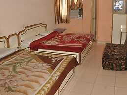 Goroomgo Hotel Aashirwad Katra