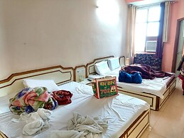 Goroomgo Hotel Aashirwad Katra