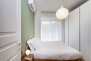 Bright Shelley Apartment by Wonderful Italy